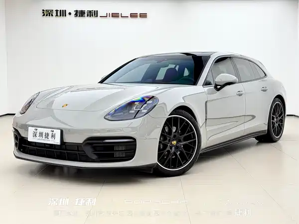 Porsche Panamera 2024