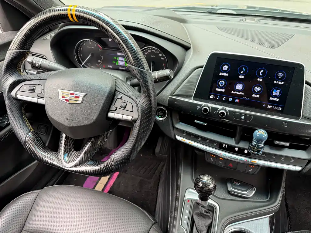 Cadillac CT4 2021 — фото 12
