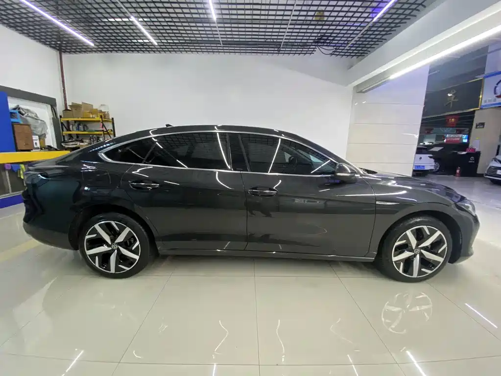 Volkswagen Lamando 2023
