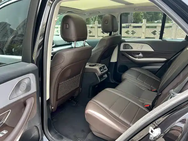 Mercedes-Benz GLE 2021