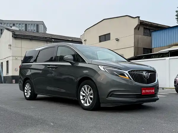 Buick GL8 2017
