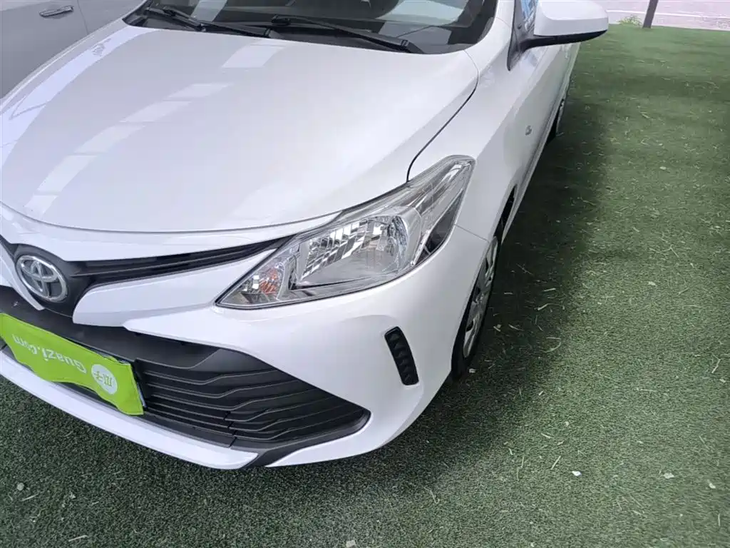 Toyota Vios 2017 — фото 24