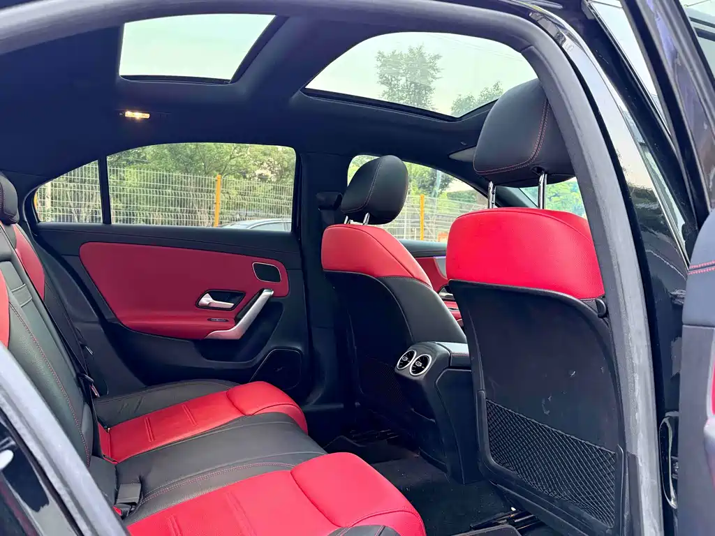 Mercedes-Benz A-Class AMG 2020 — фото 5