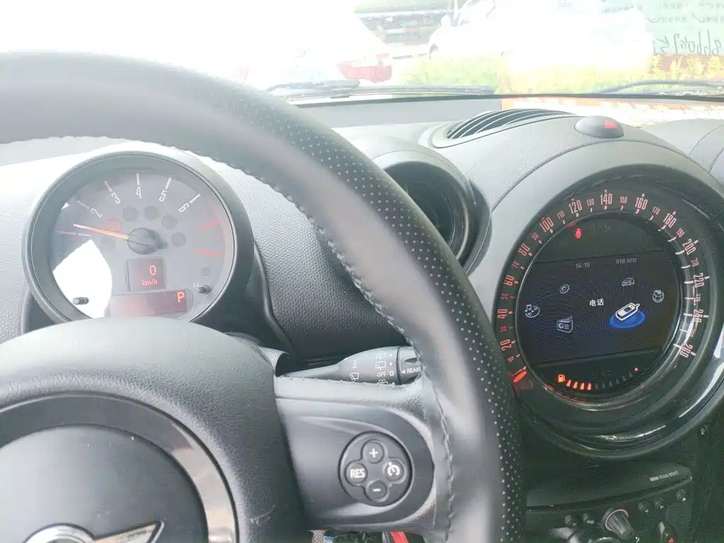 MINI Countryman 2016