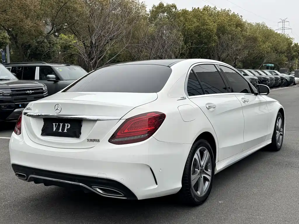 Mercedes-Benz C-Class 2021 — фото 18