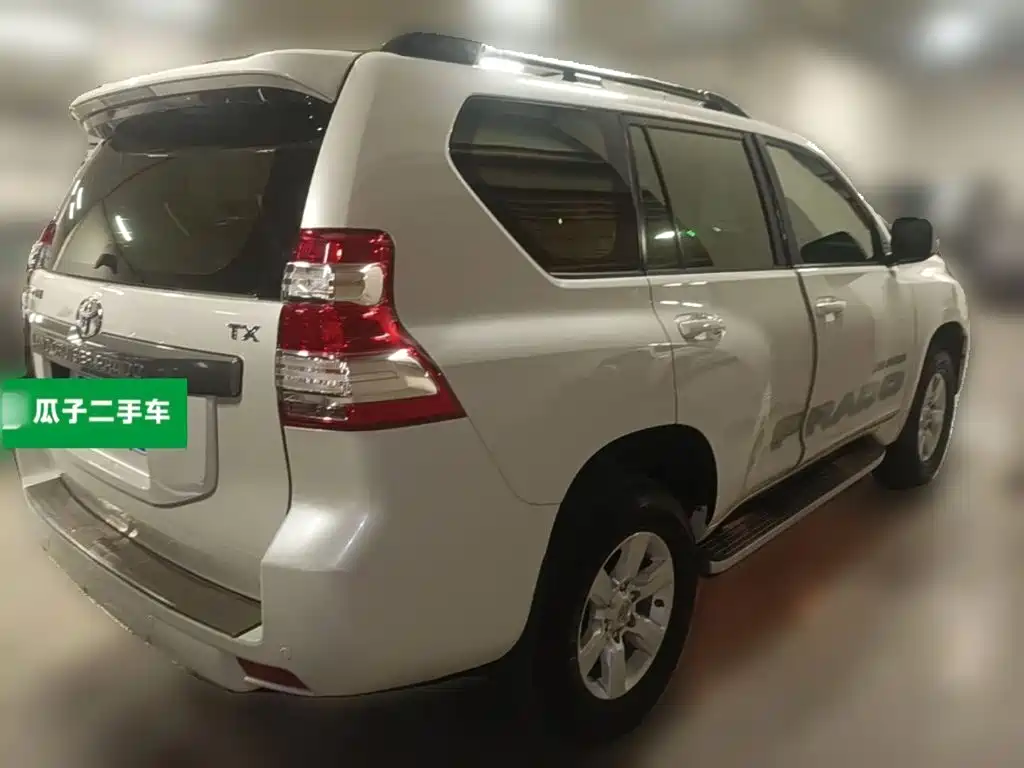Toyota Prado 2017 — фото 12