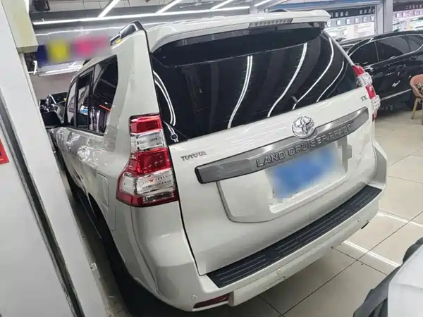Toyota Prado 2017