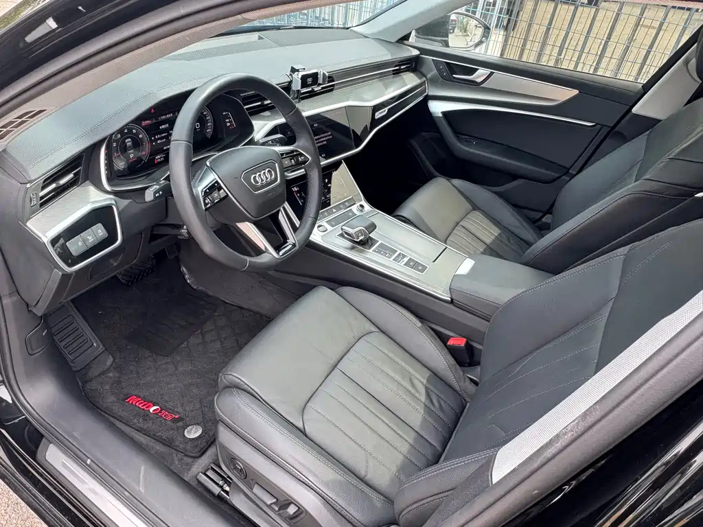 Audi A6L 2022 — фото 13