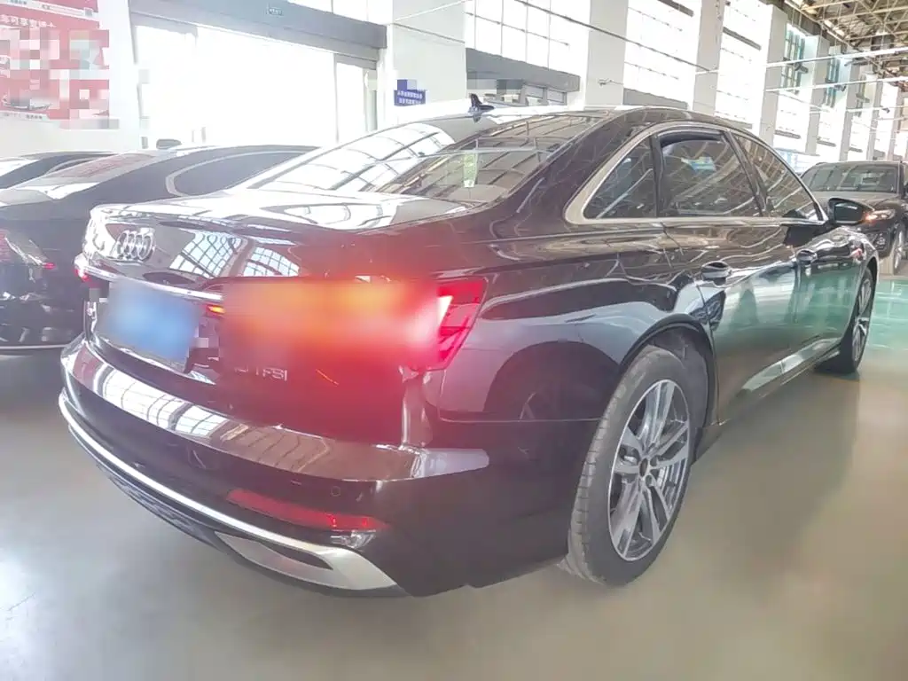 Audi A6L 2024