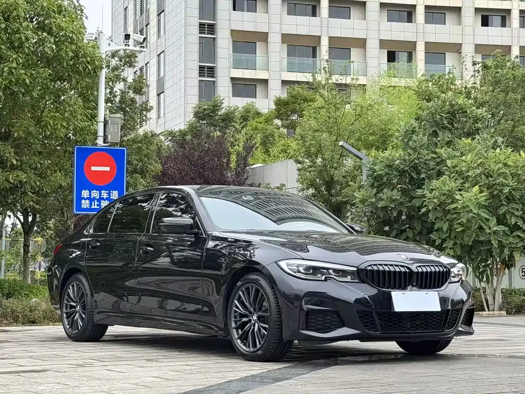 BMW 3 Series 2020