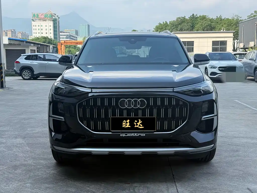 Audi Q6 2025