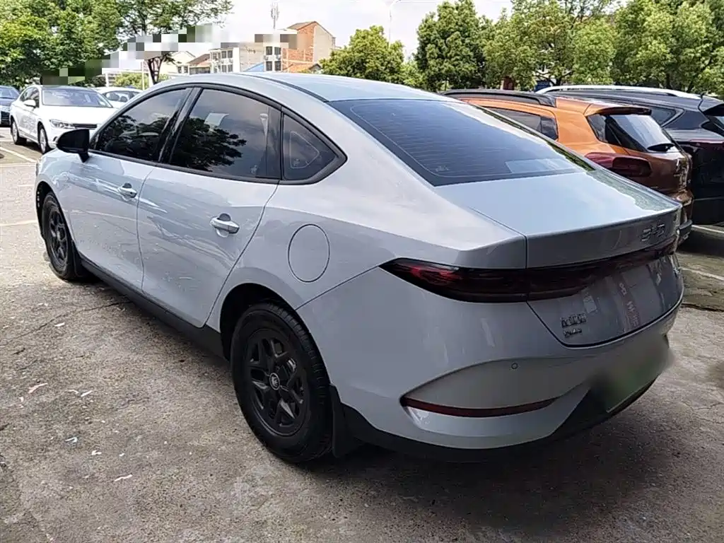 BYD Qin PLUS 2025 — фото 5