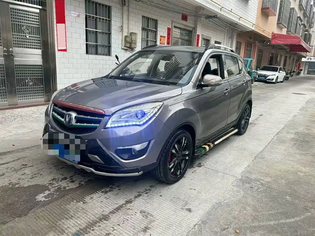 Changan CS35 2015