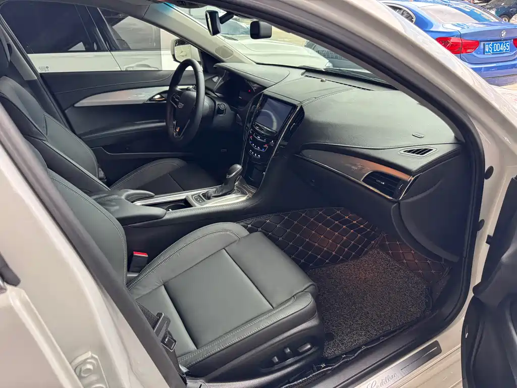 Cadillac ATS-L 2016 — фото 13