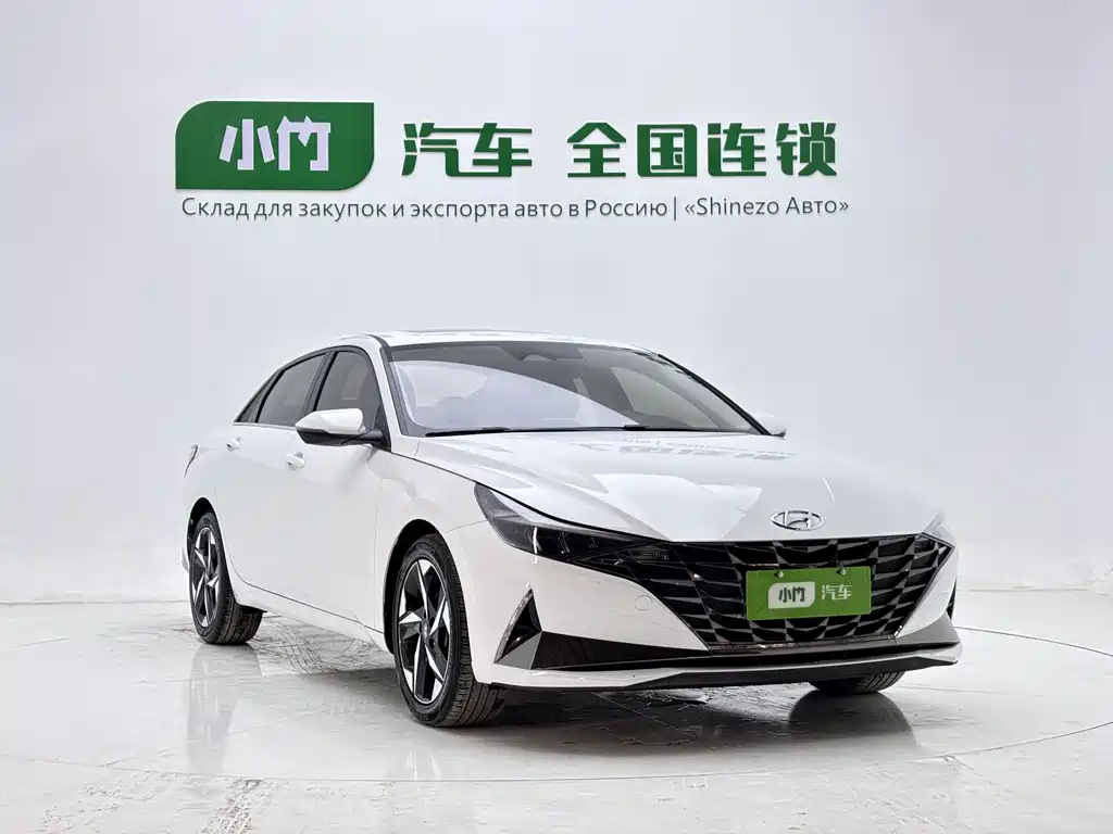 Hyundai Elantra 2023