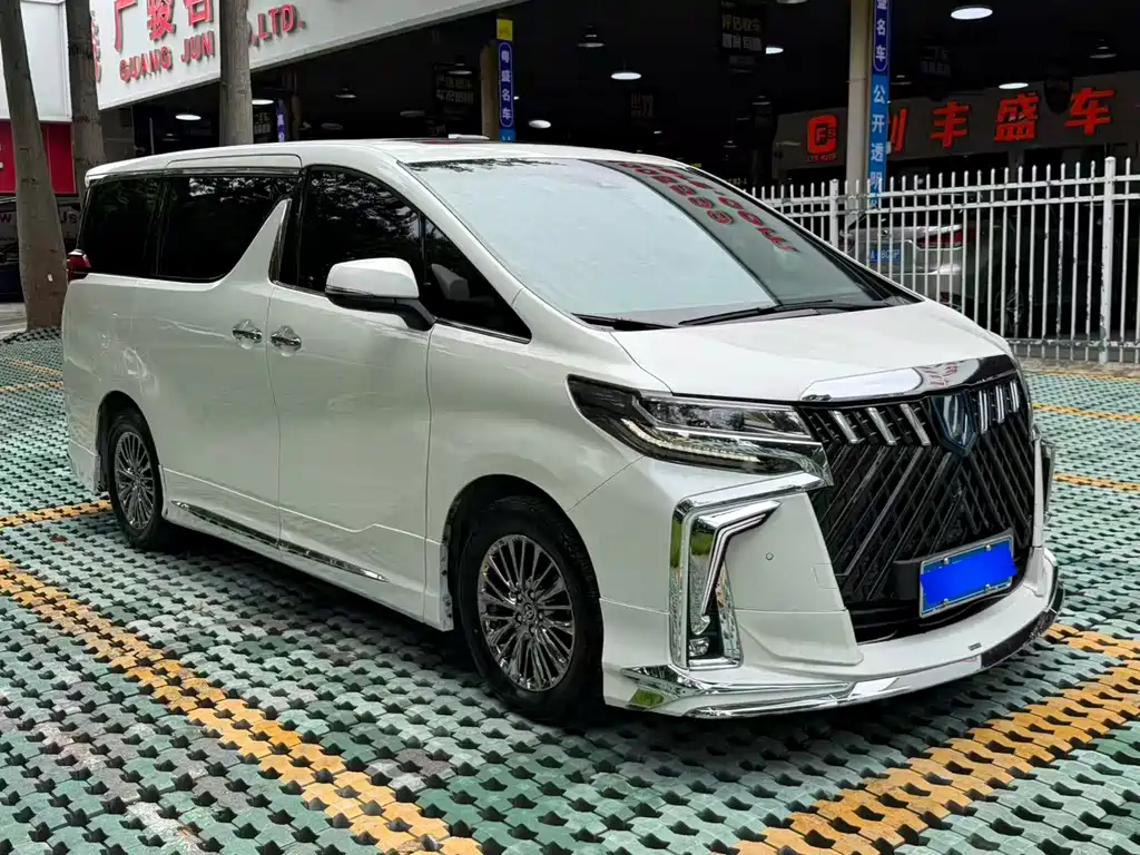 Toyota Alphard 2020