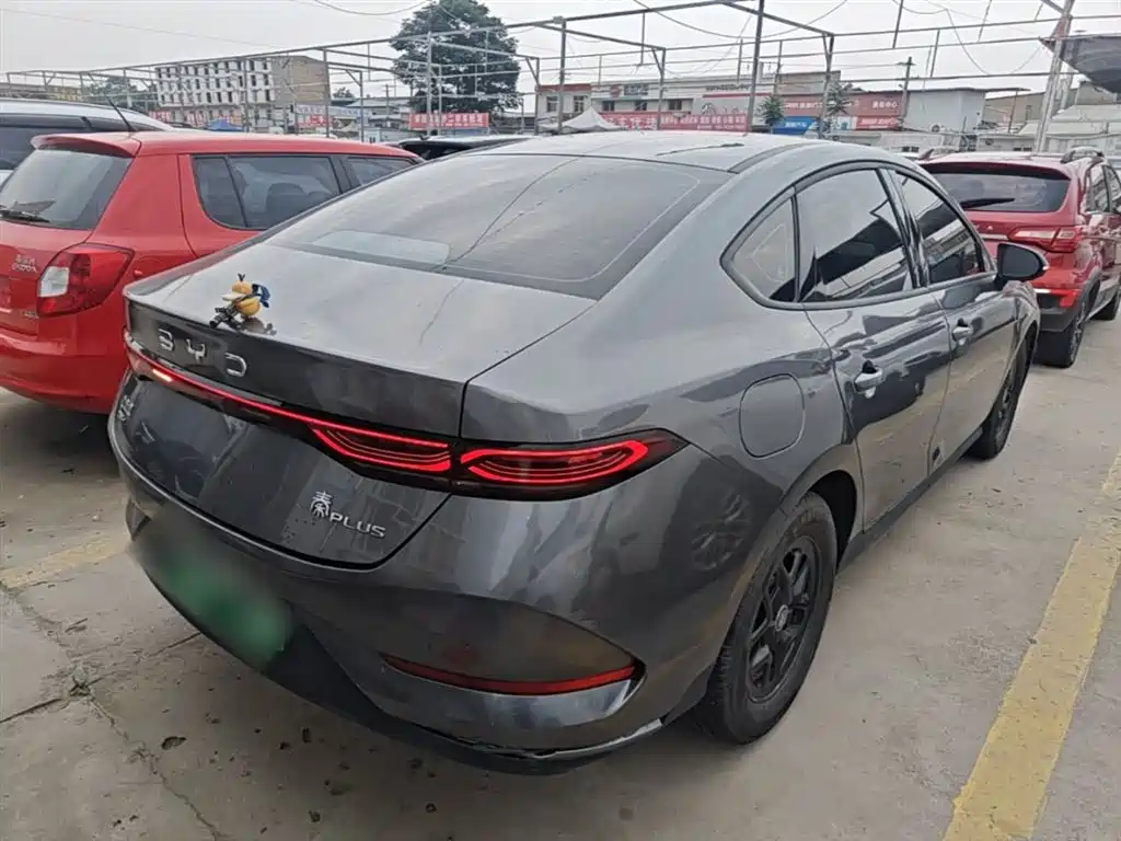 BYD Qin PLUS 2025 — фото 7