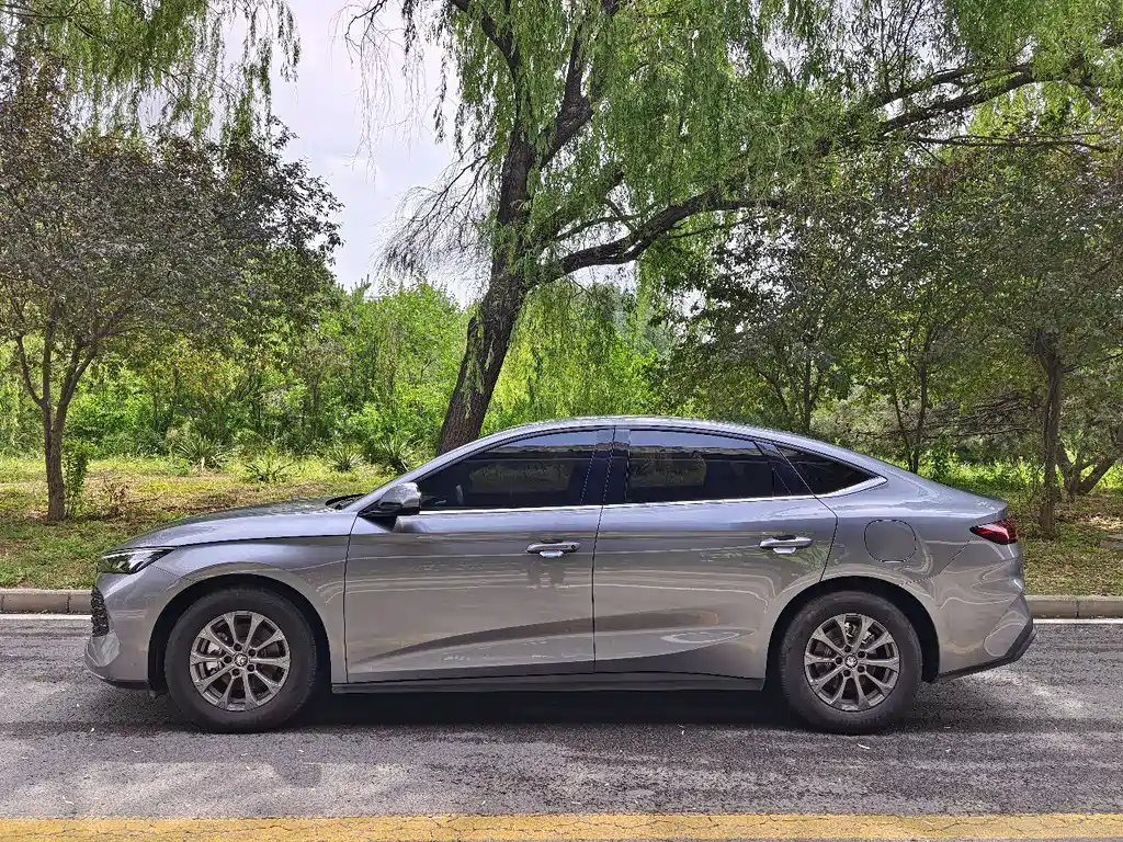 BYD Qin L 2024 — фото 3