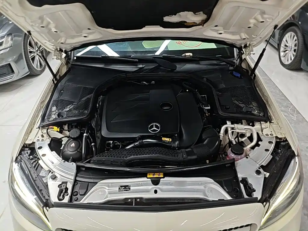 Mercedes-Benz C-Class 2020 — фото 20