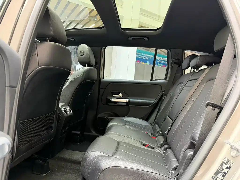 Mercedes-Benz GLB 2022