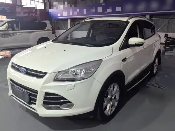 Ford Kuga 2014