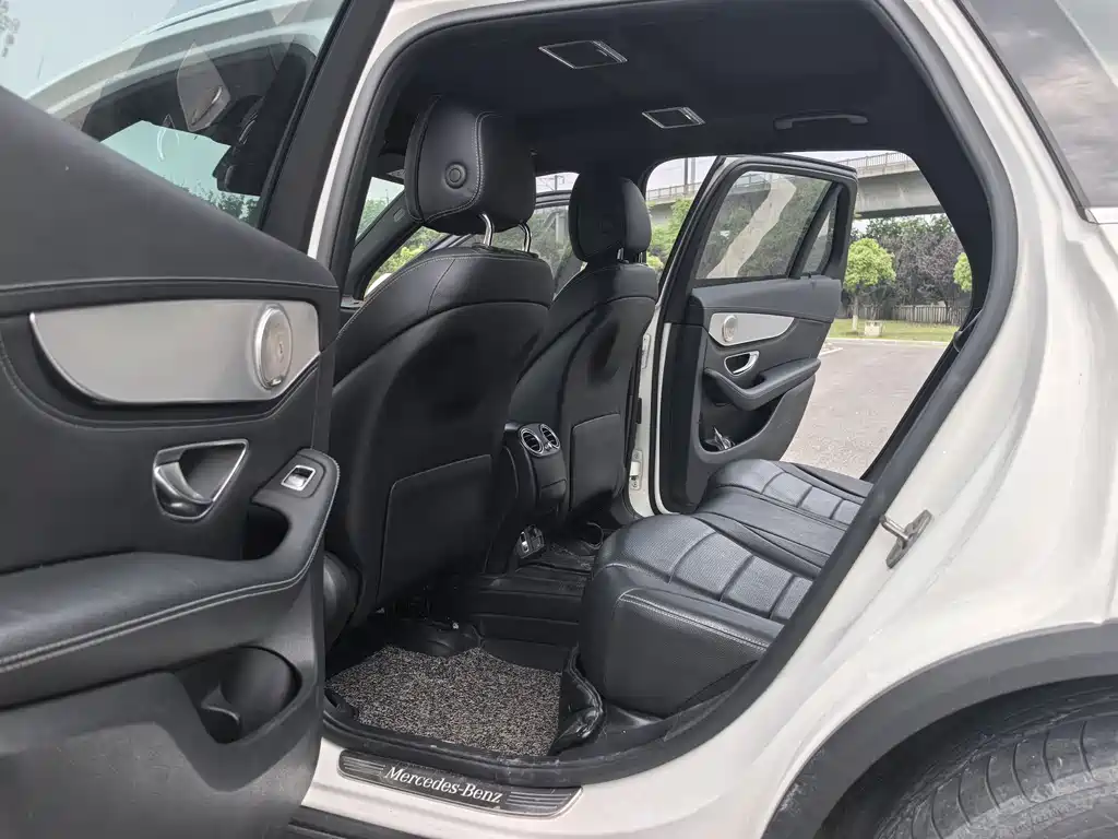 Mercedes-Benz GLC 2019 — фото 10