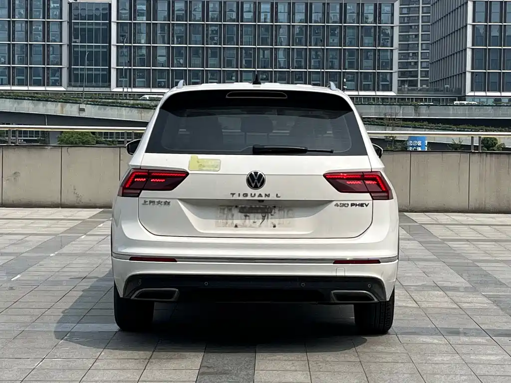 Volkswagen Tiguan L PHEV 2021