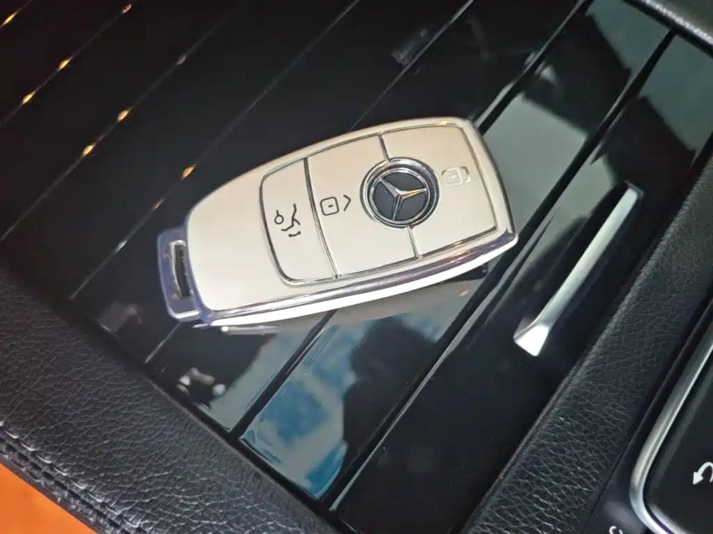 Mercedes-Benz A-Class 2022 — фото 9