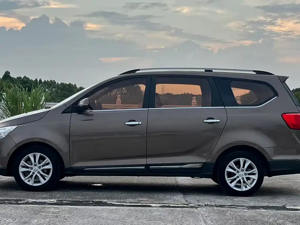 Baojun 730 2017
