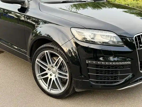 Audi Q7 2015