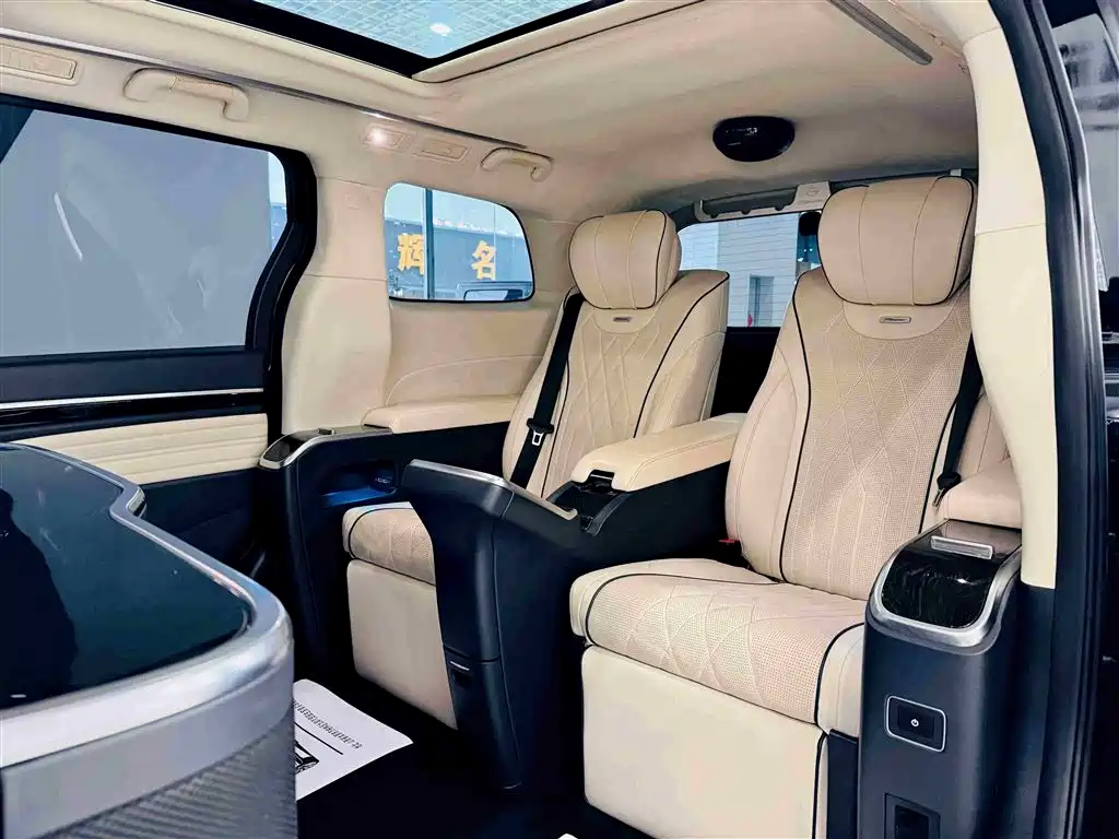 GAC Motor Trumpchi M8 2022 — фото 10