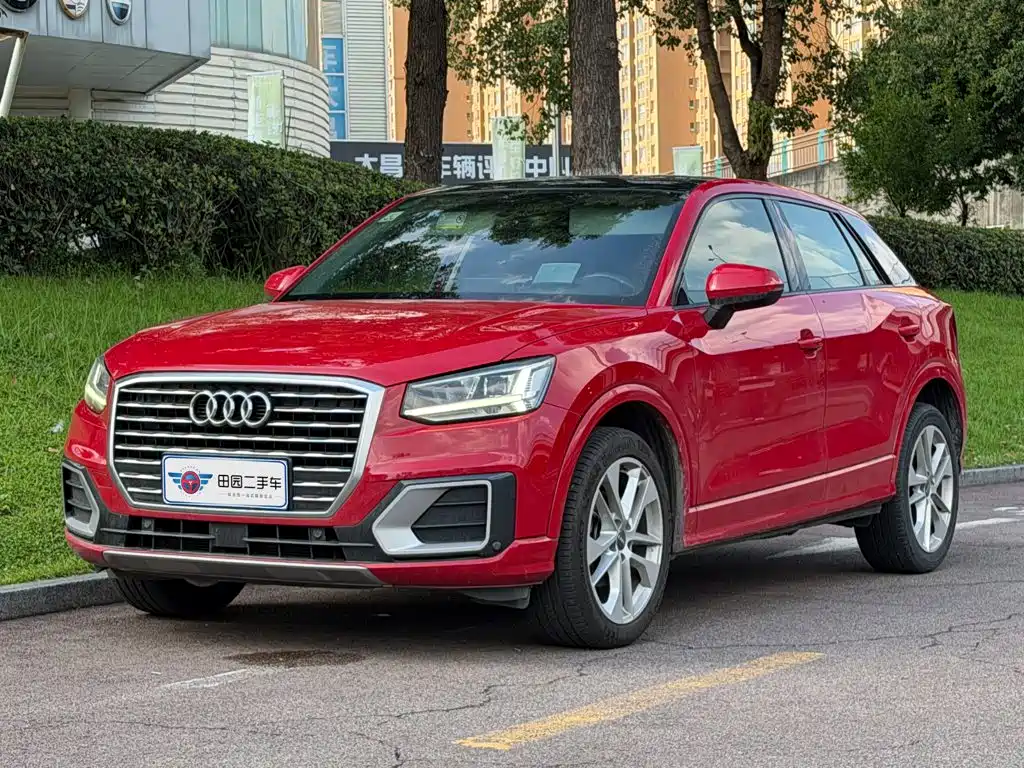 Audi Q2L 2018