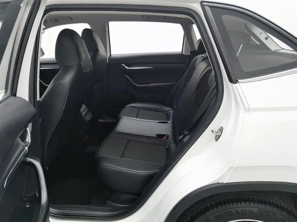 Skoda Kamiq 2019 — фото 15