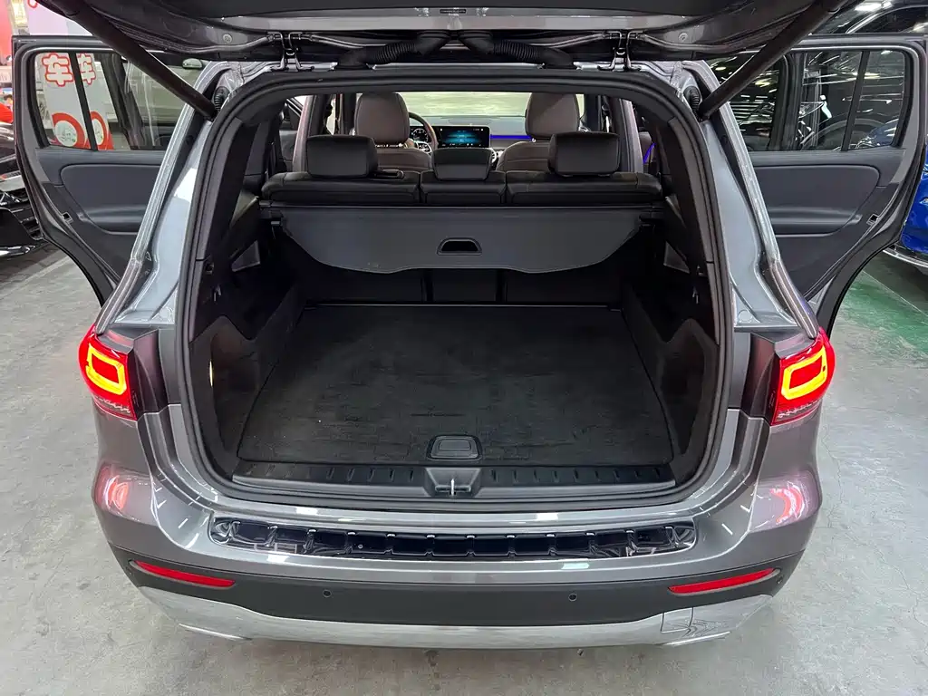 Mercedes-Benz GLB 2020 — фото 16
