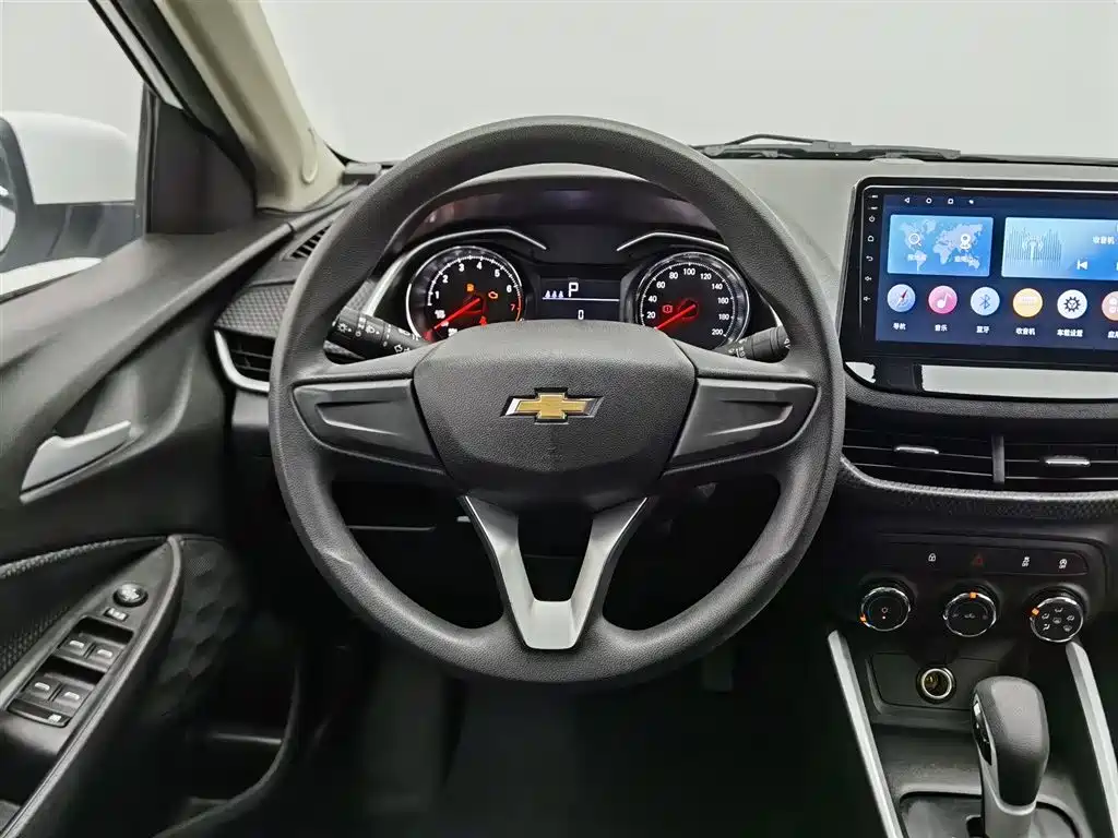 Chevrolet Cavalier 2022 — фото 11