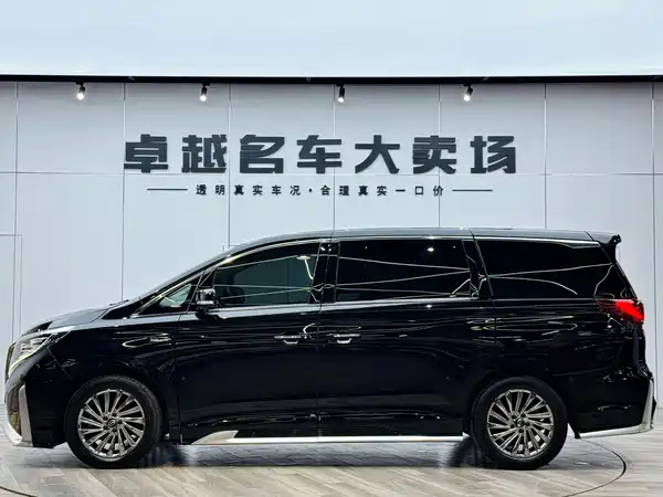 GAC Trumpchi M8 2021