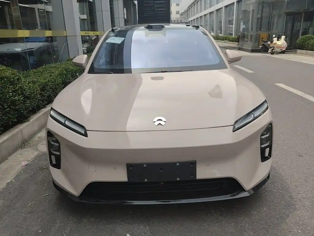 NIO ET5T 2025