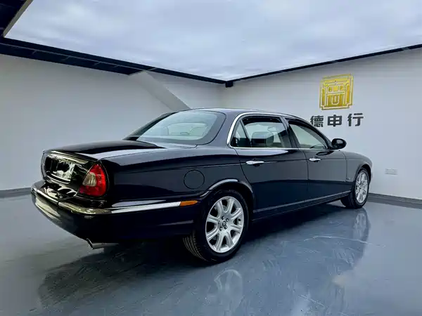 Jaguar XJ 2005