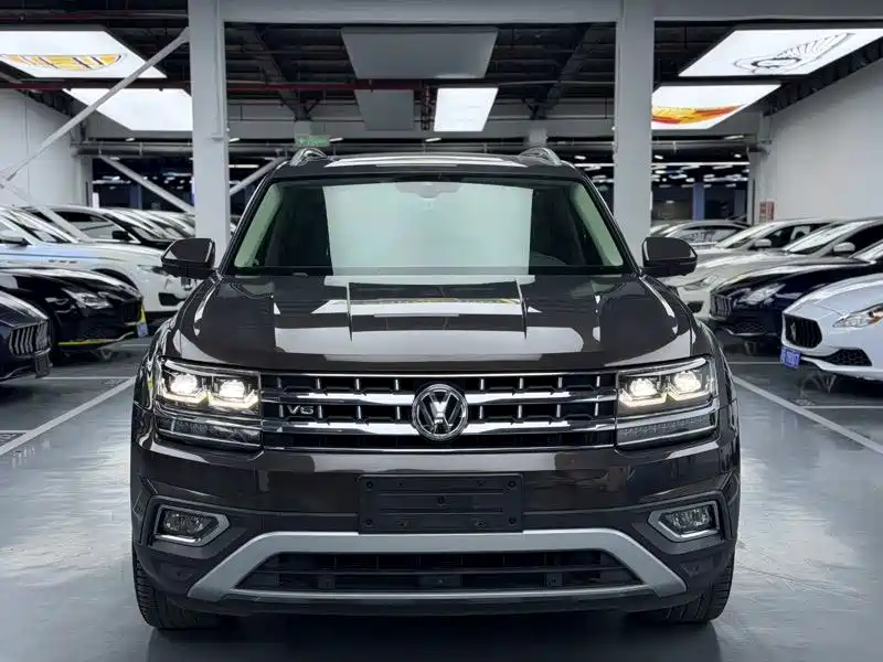 Volkswagen Teramont 2017 — фото 1