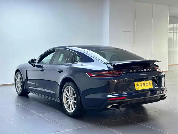 Porsche Panamera 2017