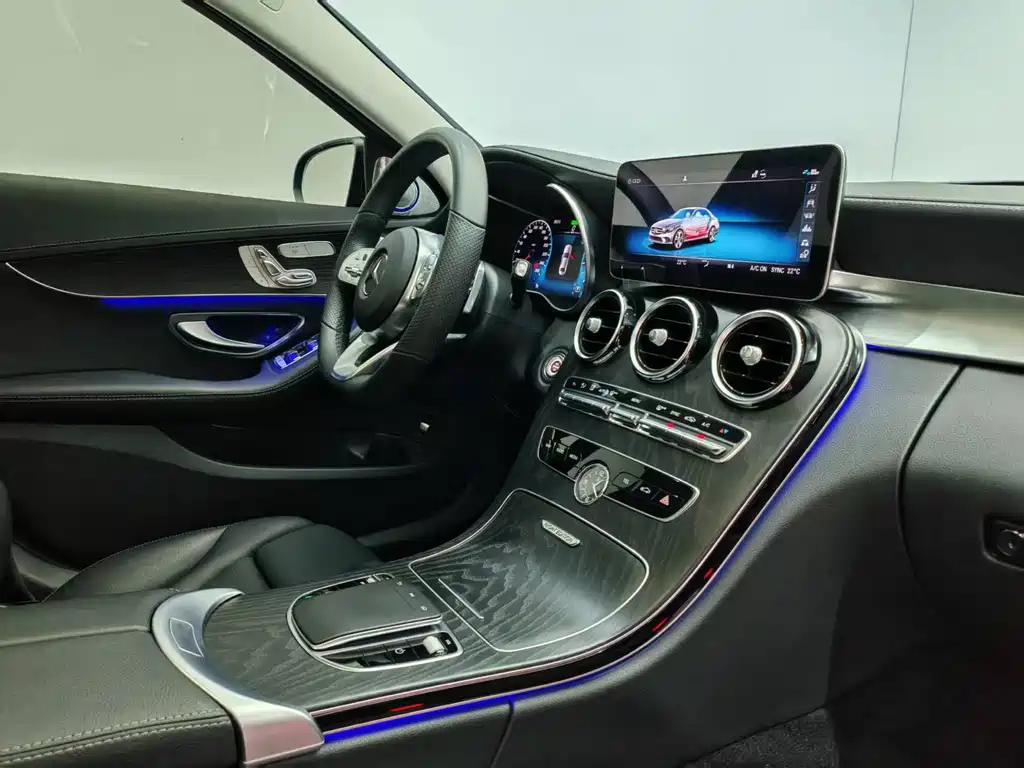 Mercedes-Benz C-Class 2021 — фото 15