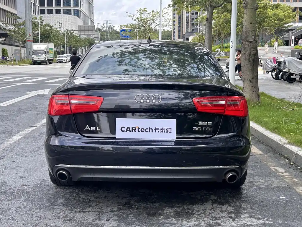 Audi A6L 2012