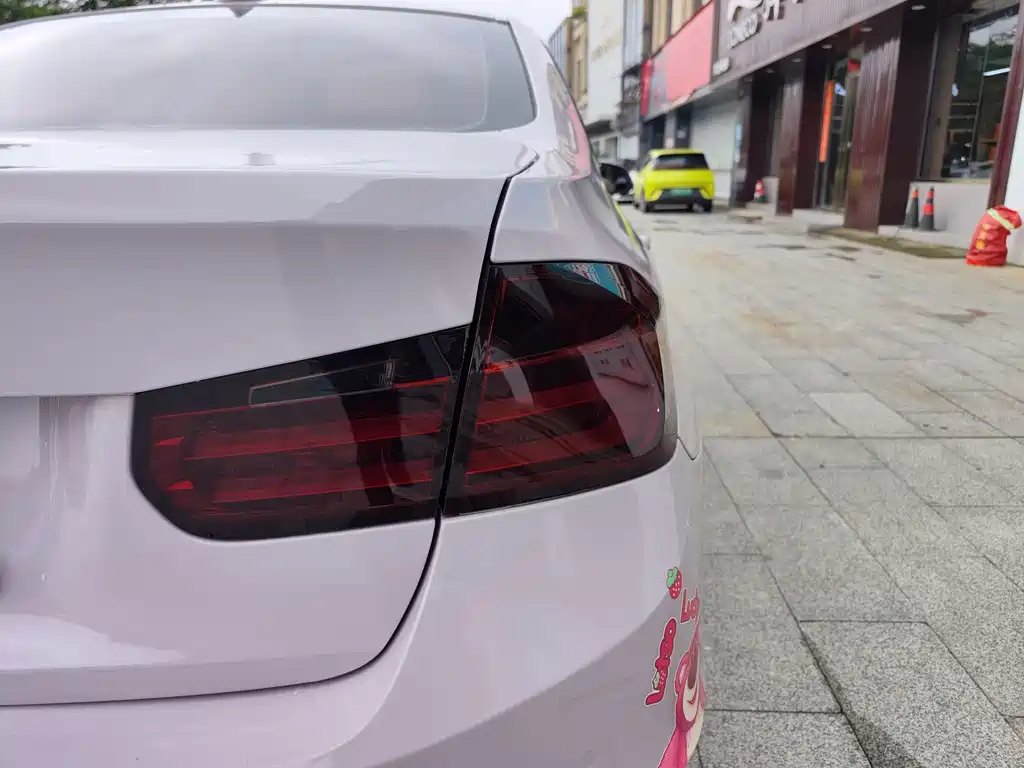 BMW 3 Series 2014 — фото 19