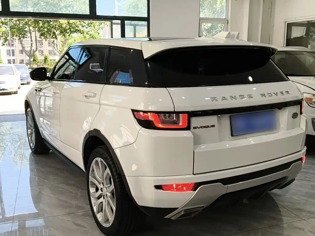 Land Rover Range Rover Evoque 2018 — фото 5