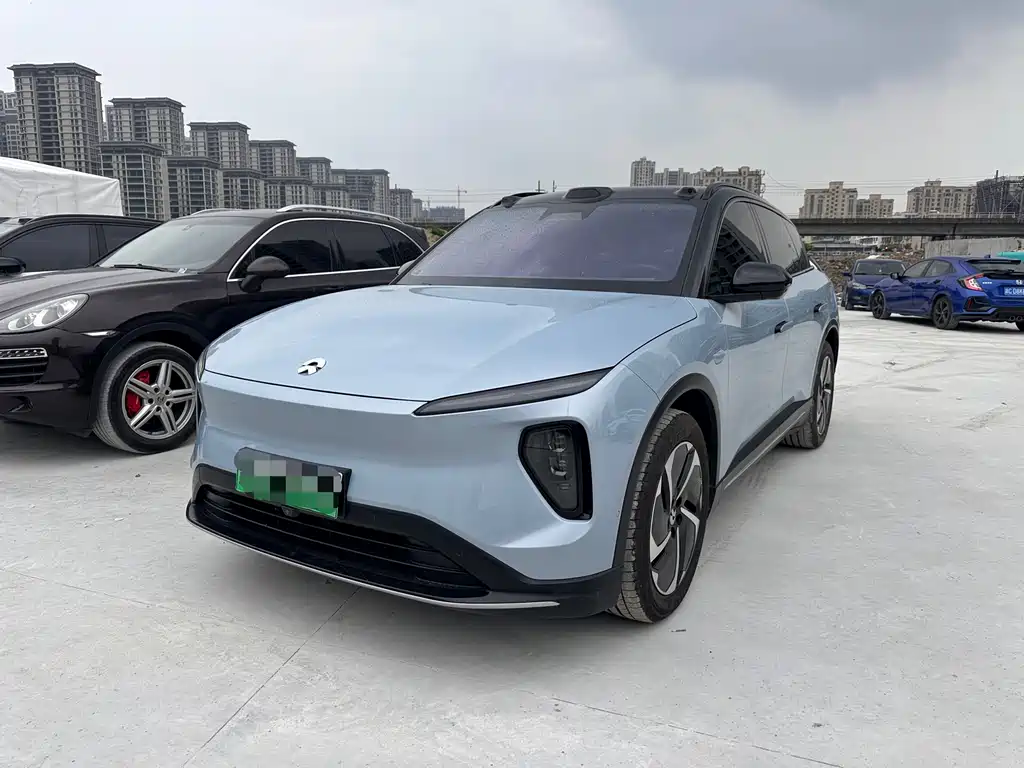 NIO ES6 2025
