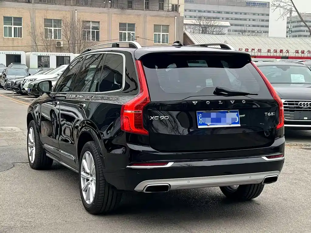 Volvo XC90 2017 — фото 5