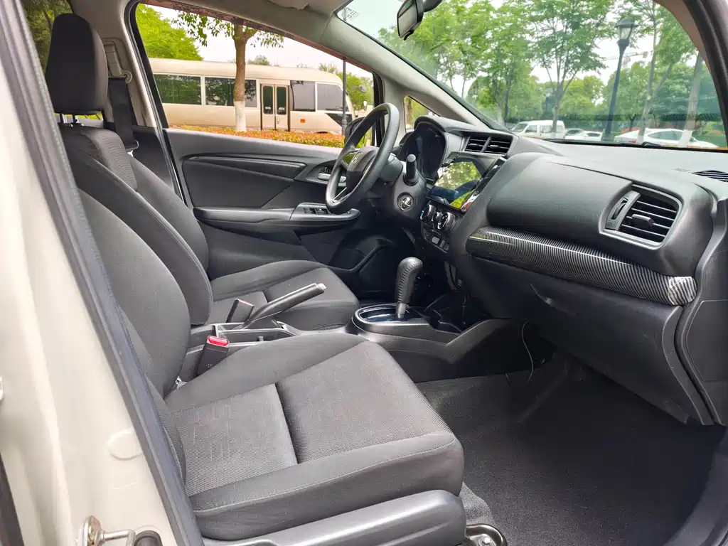 Honda Fit 2019 — фото 15