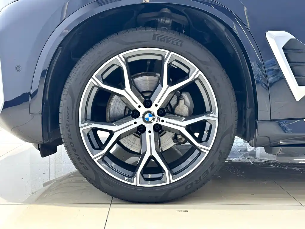 BMW X5 2024 — фото 21