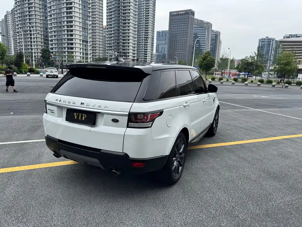 Land Rover Sport 2018 — фото 11