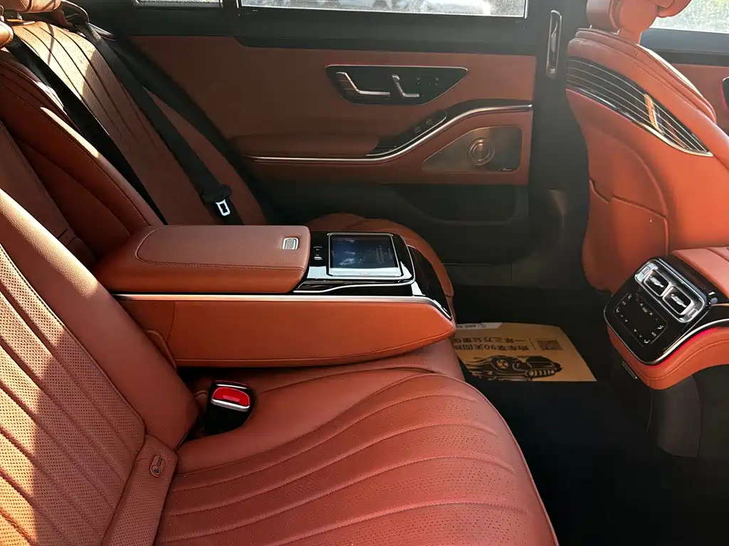 Mercedes-Benz S-Class 2022 — фото 13